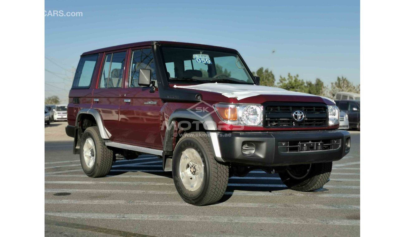 تويوتا لاند كروزر هارد توب 4.2L, DIESEL, 16" ALLOY RIMS, 4WD GEAR BOX (CODE # TLHT20)