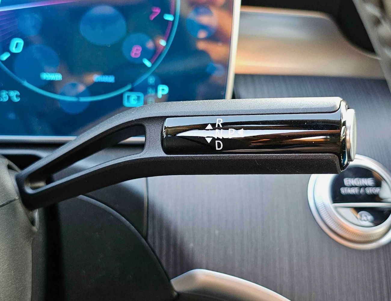 مرسيدس بنز C 200 / 1.5L / TURBO SPORT EDITION / 360* CAMERA / LEATHER SEATS / FULL OPTION (CODE#C200L)