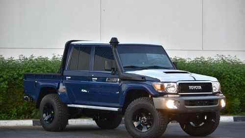 تويوتا لاند كروزر بيك آب 79 Double Cab  Xtreme V8 4.5L Td MT