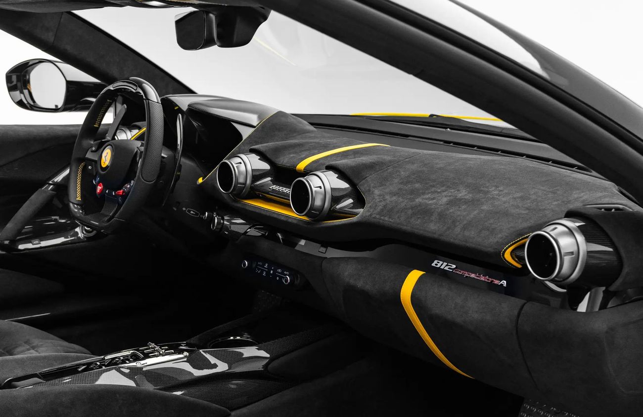 فيراري 812 كومبيتيزون 6.5L V12 Naturally Aspirated Engine