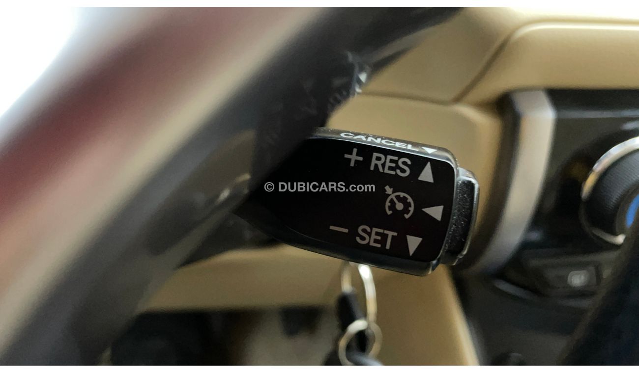 تويوتا يارس SE / E 1.5 | بدون دفعة مقدمة | اختبار قيادة مجاني للمنزل