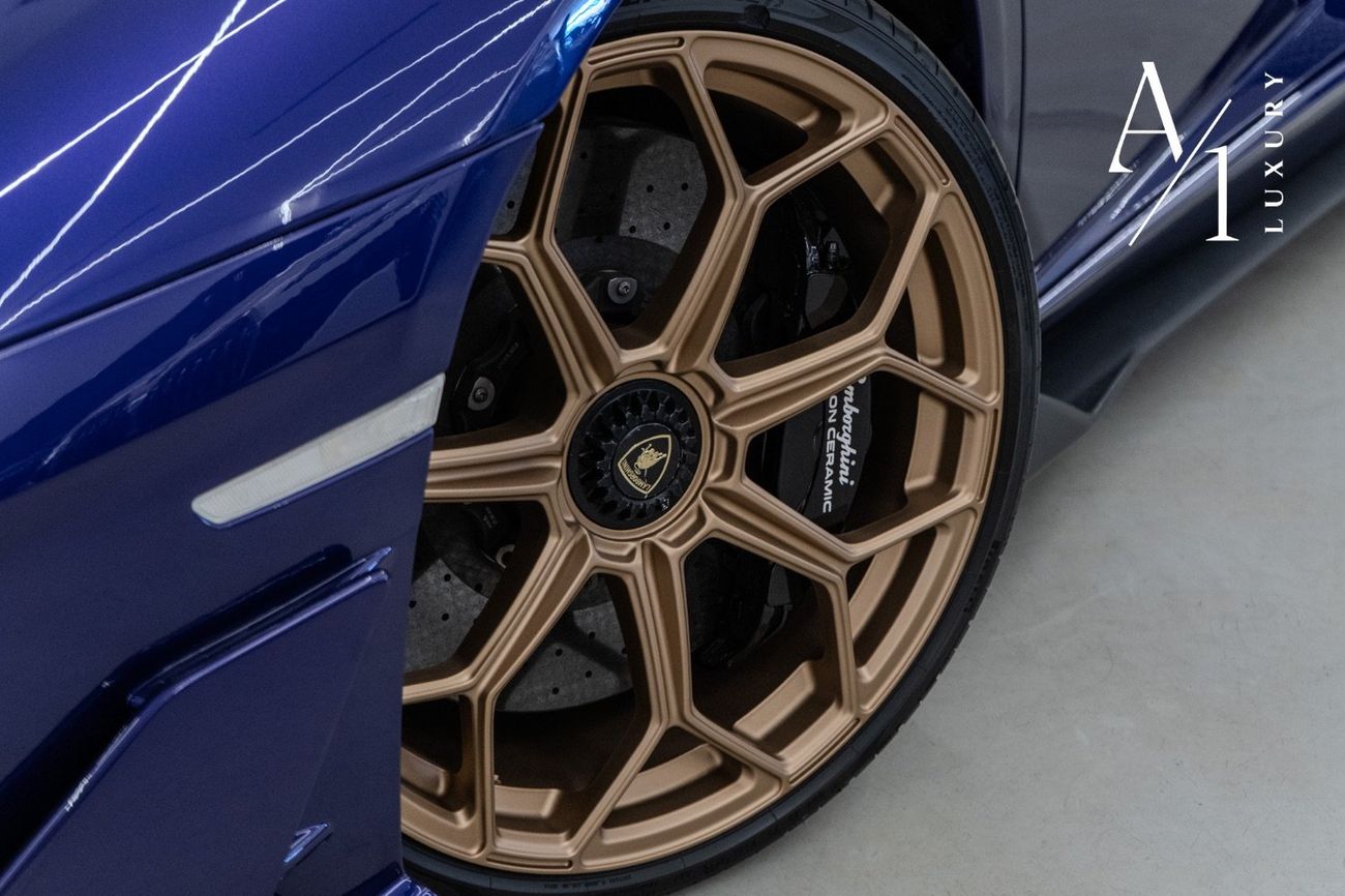 Lamborghini Aventador SVJ 6.5L V12 2021 Lamborghini SVJ Edition ( 1 di 900 ) Carbon Fibre Package, Excellent Condition, Eu