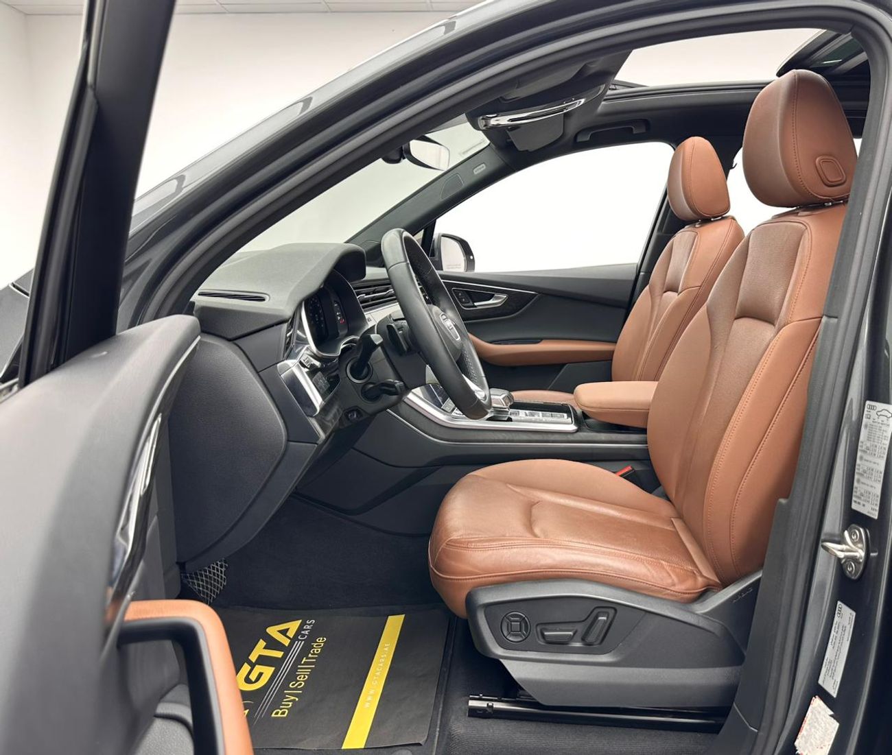 أودي Q7 2022 Audi Q7 55 TFSI Quattro S-Line, 1 Year Warranty Unlimited KM, Service History, GCC