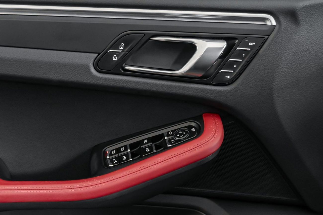 Porsche Macan Std 2.0L (260 HP)