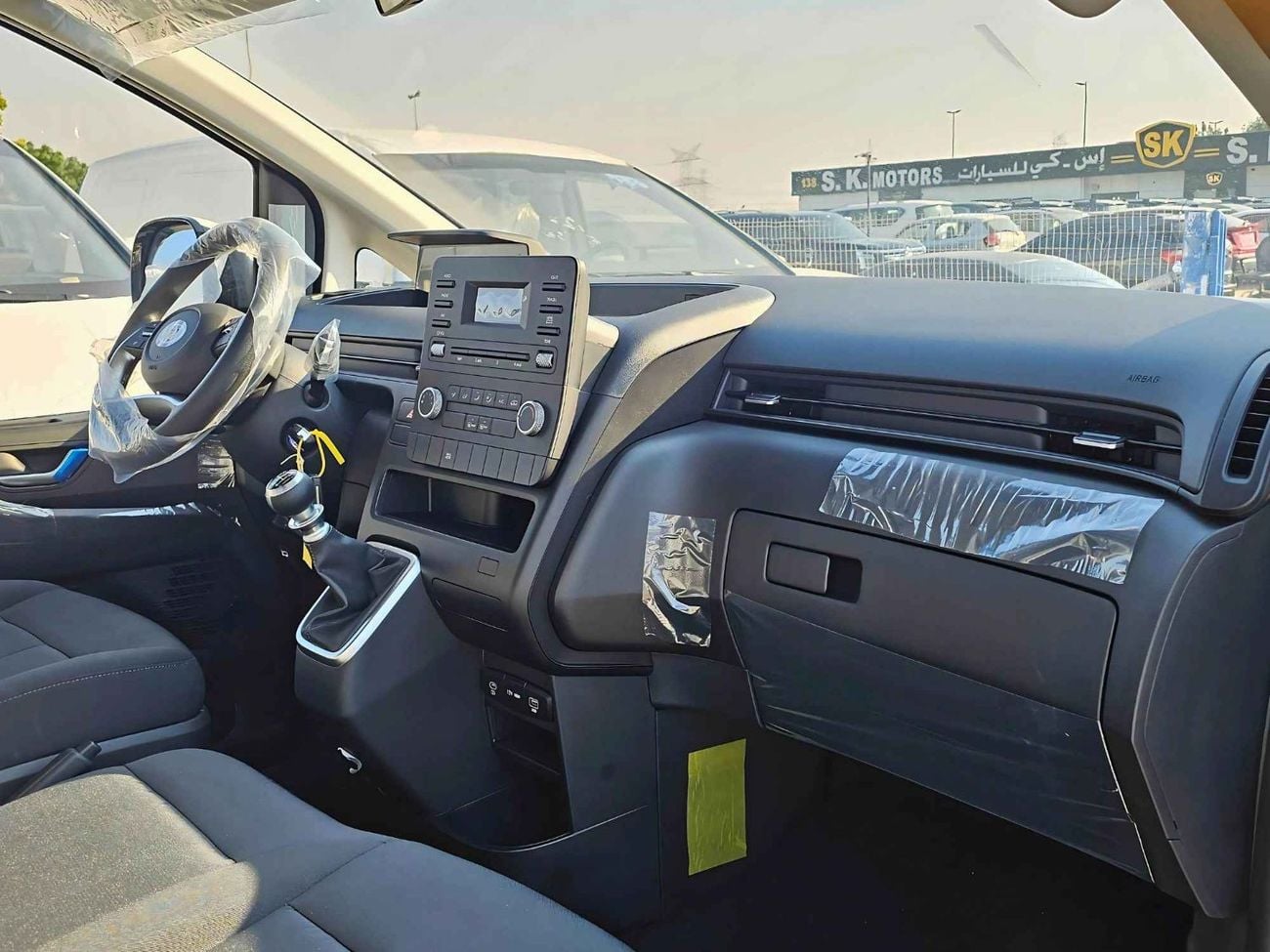 هيونداي ستاريا CARGO / 2.2L V4 DIESEL / MANUAL GEAR BOX / 2 STR (CODE # STCD)