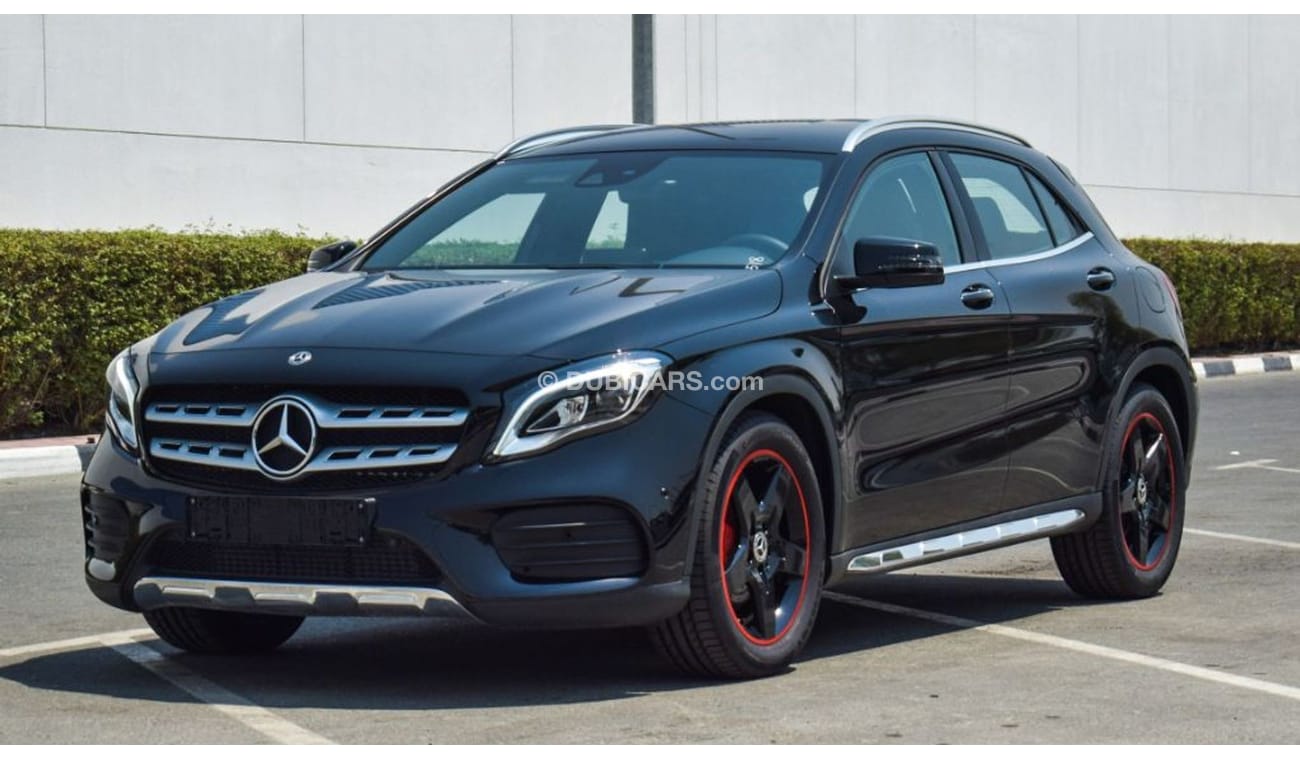 Mercedes-Benz GLA 180 Mercedes GLA180 AMG 2020
