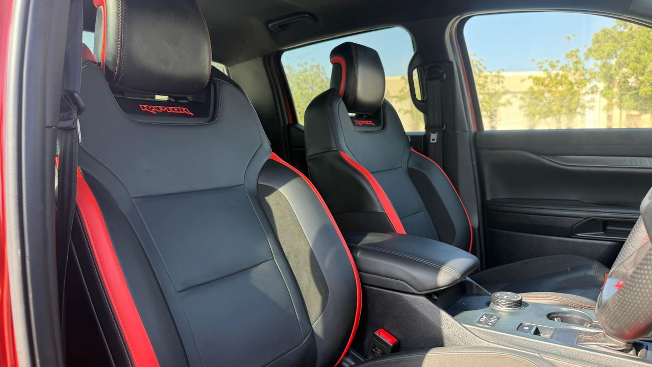 فورد رينجر رابتور Double Cabin Pickup 3.0L V6 Twin Turbo Petrol engine 4WD 360° Camera Automatic Gear 5 Seats 4 Doors