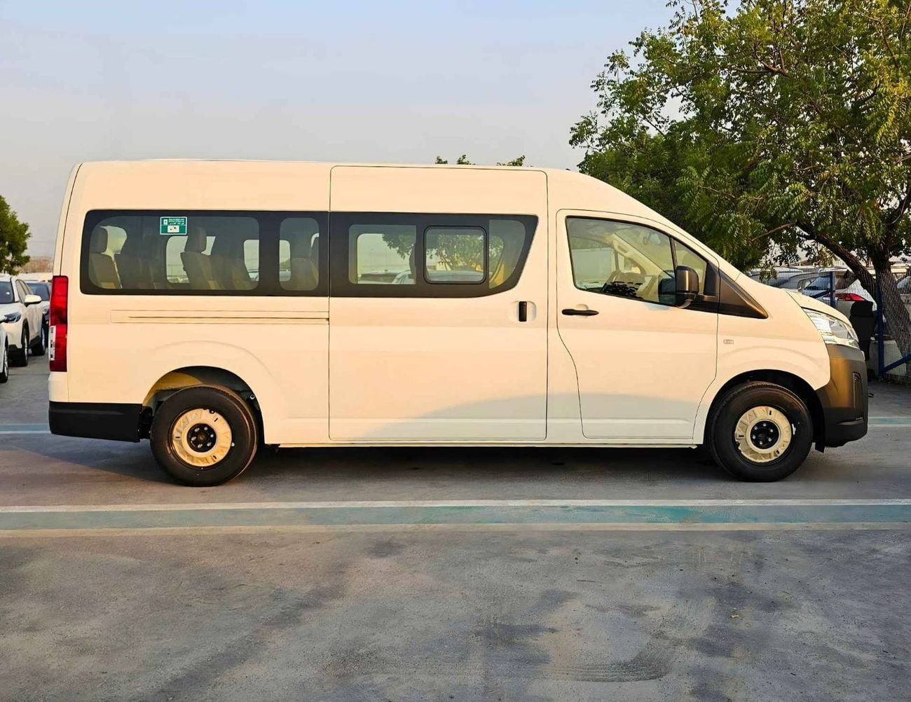 Toyota Hiace HIGHROOF / 13 SEATER / REAR CAMERA / 3.5L PETROL A/T / BLACK BUMPER (CODE # HPHRAB)