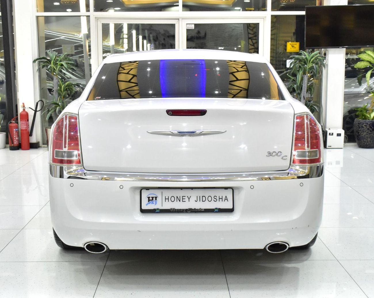 Chrysler 300C EXCELLENT DEAL for our Chrysler 300c ( 2014 Model ) in White Color GCC Specs