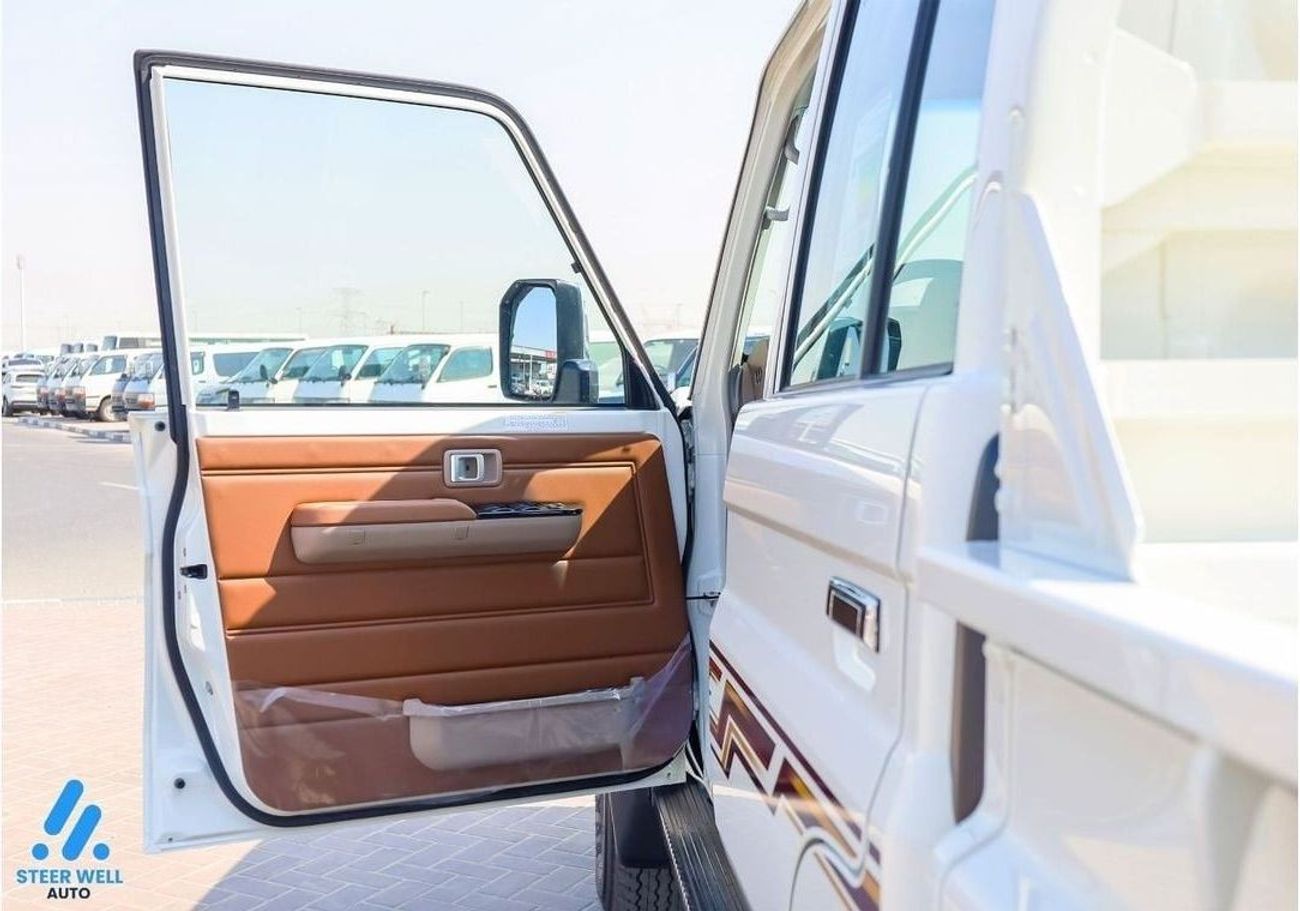 Toyota Land Cruiser Pick Up LC 79 D/C 2.8 T/DSL STD - E A/T -- Bulk Deals Available -- Export Only