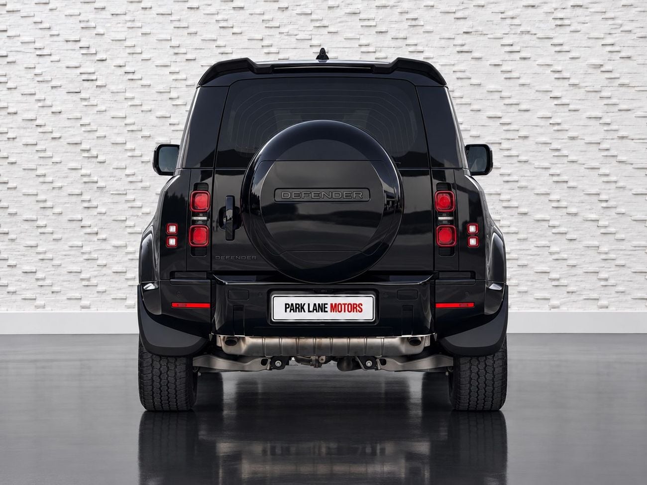 لاند روفر ديفندر 90 X-DYNAMIC HSE P400