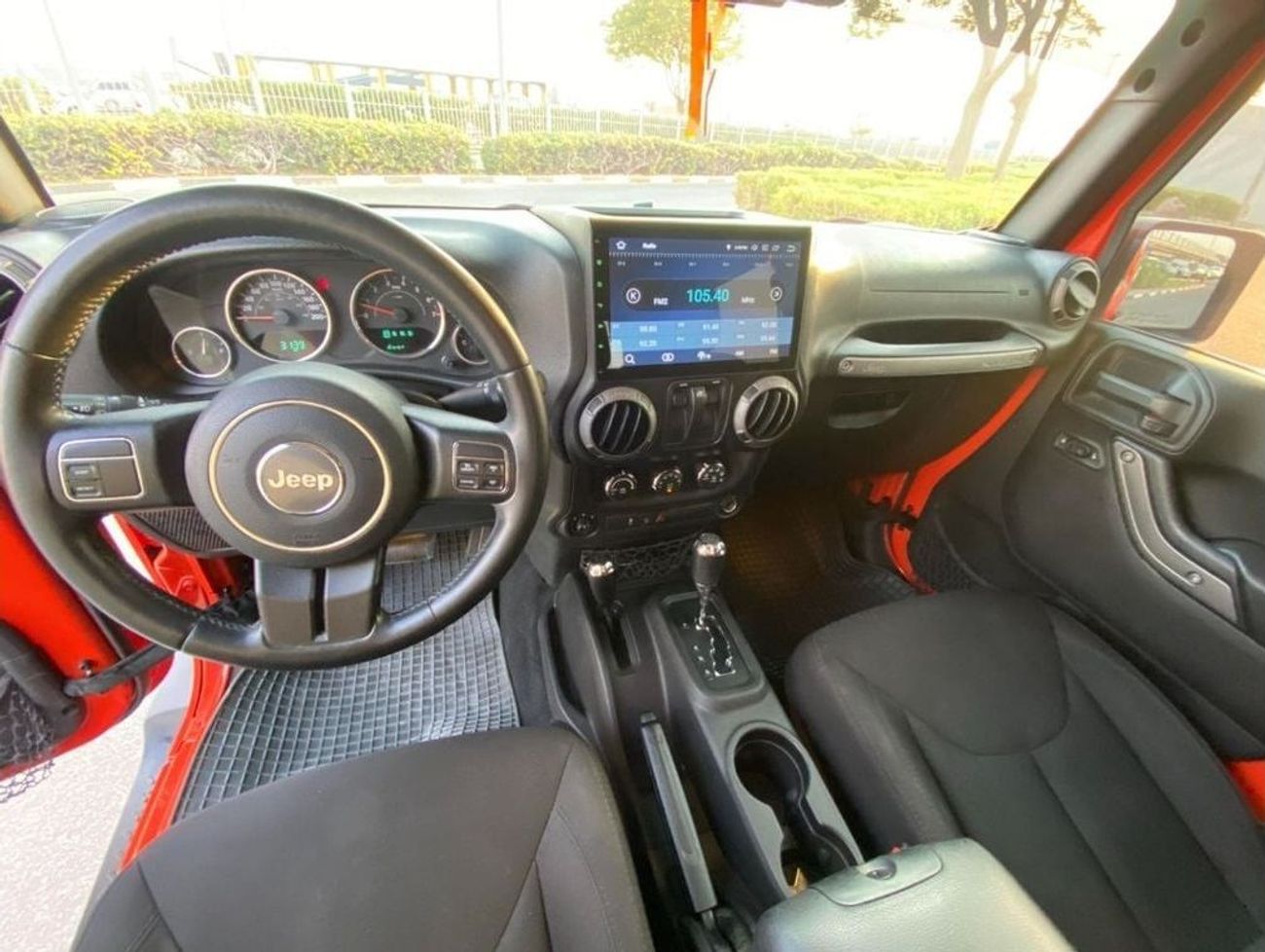 Jeep Wrangler Sport 3.6L A/T GCC SPEC NEAT AND CLEAN