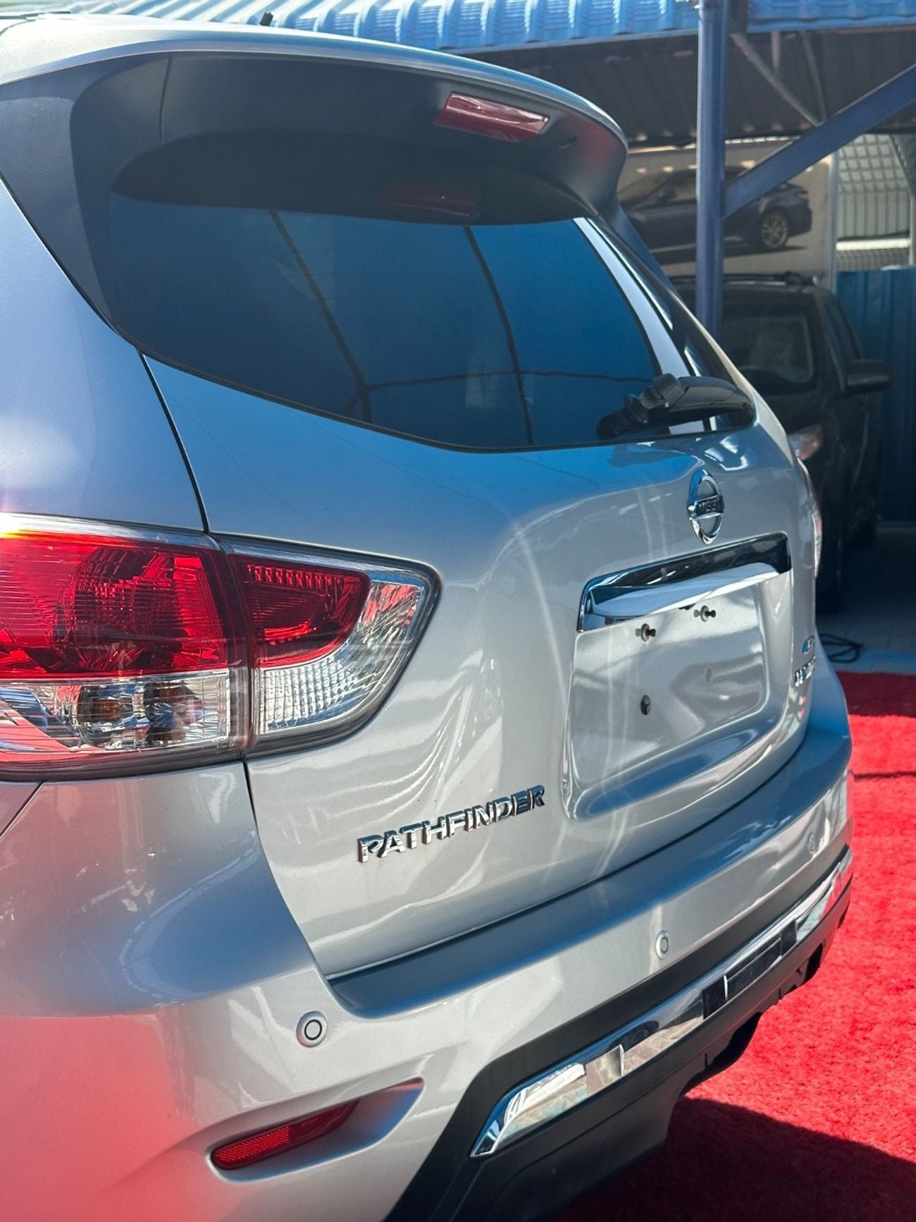 Nissan Pathfinder Platinum 3.5L