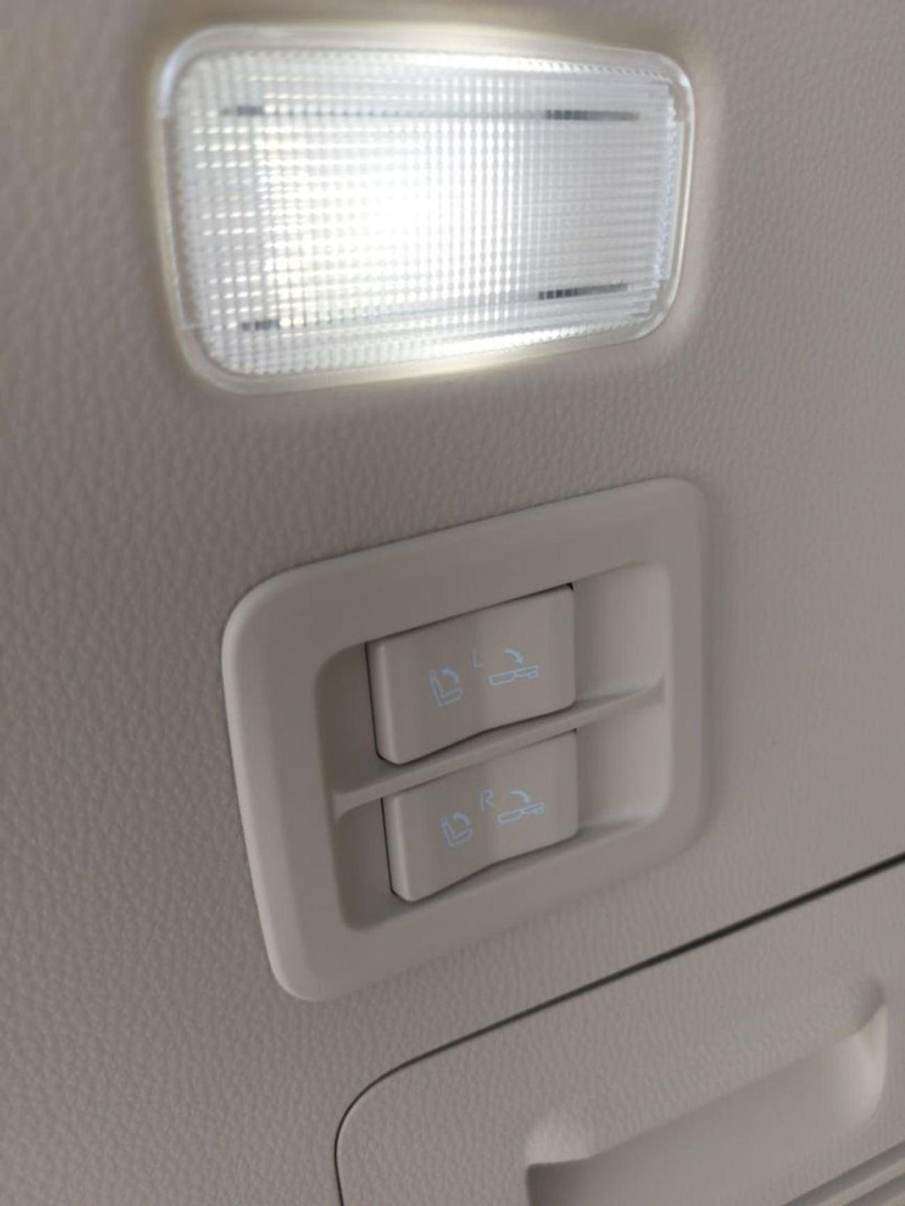 Toyota Land Cruiser VX 3.5L