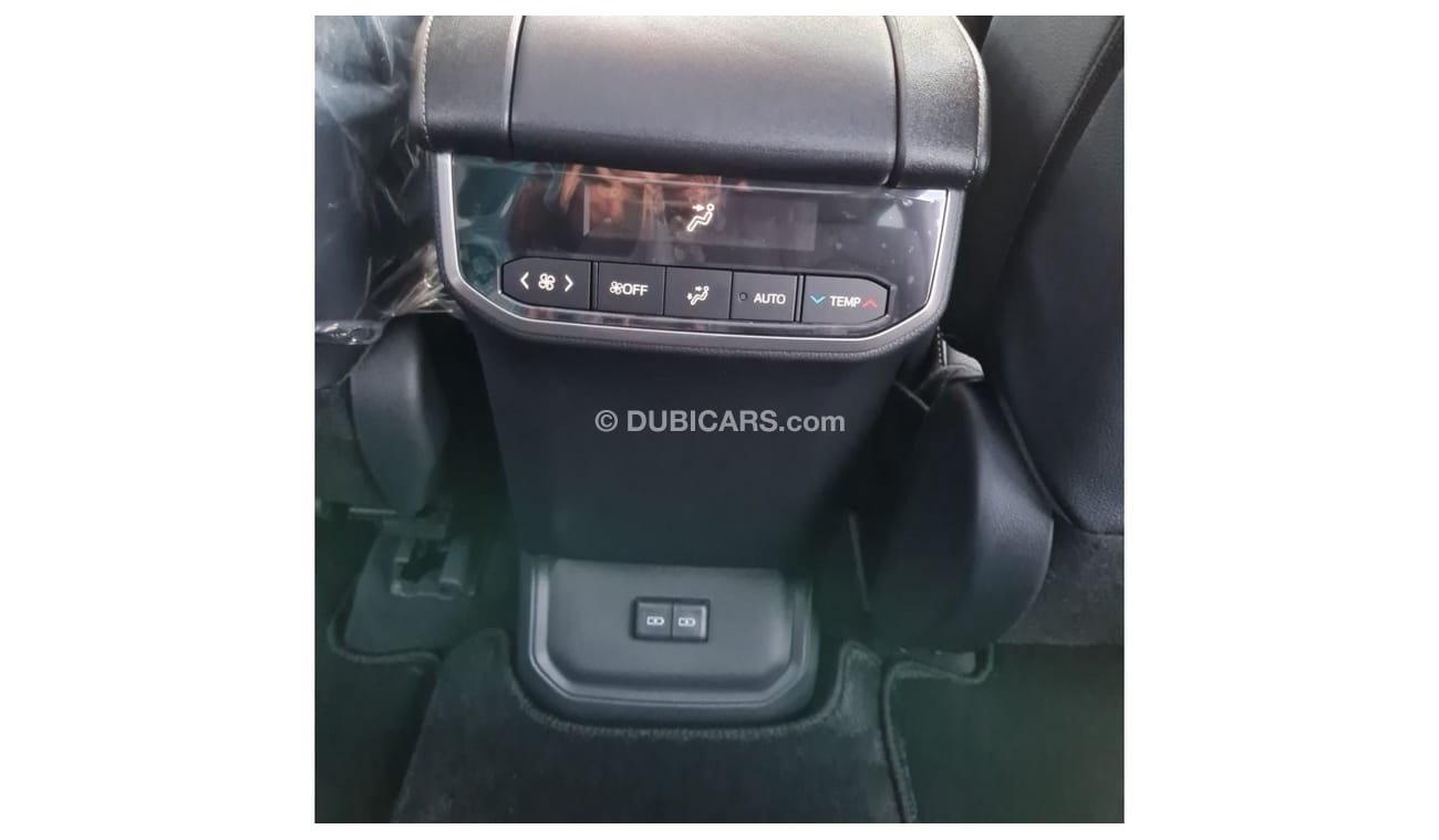 Toyota Highlander 2023 Toyota Highlander 2.5L Hybrid Premium Edition