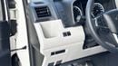 Toyota Hiace GL Toyota/HIACE P/HGG22 3.5L 6 Cylinders 13 seater 6AT