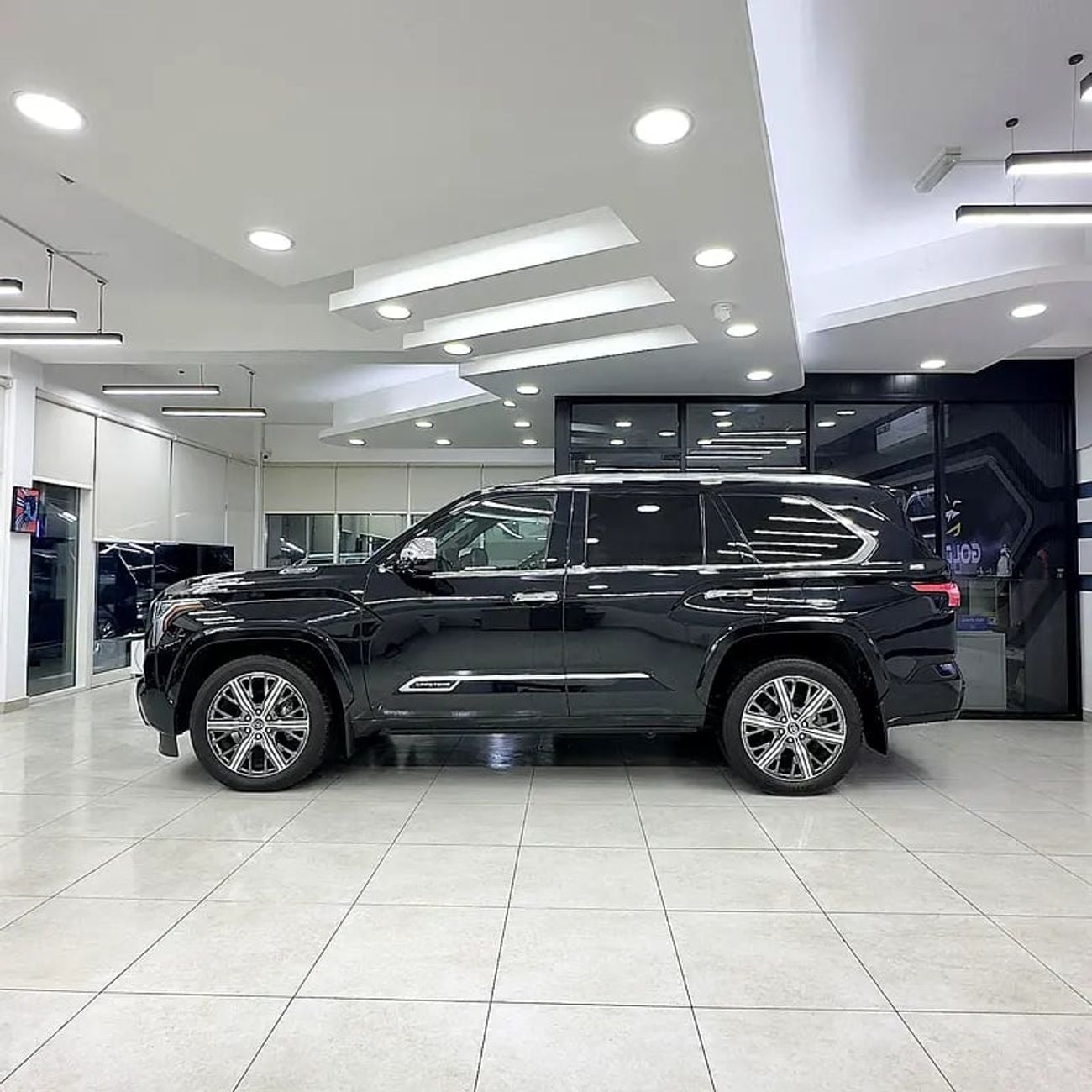 تويوتا سيكويا Capstone hybrid