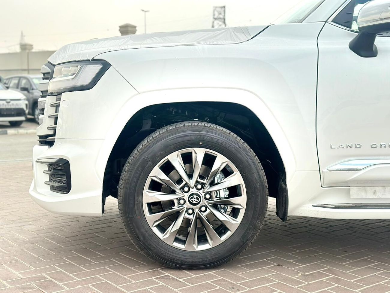 Toyota Land Cruiser TOYTA LAND CRUISER VXR 3.5 TWIN TURBO 2026