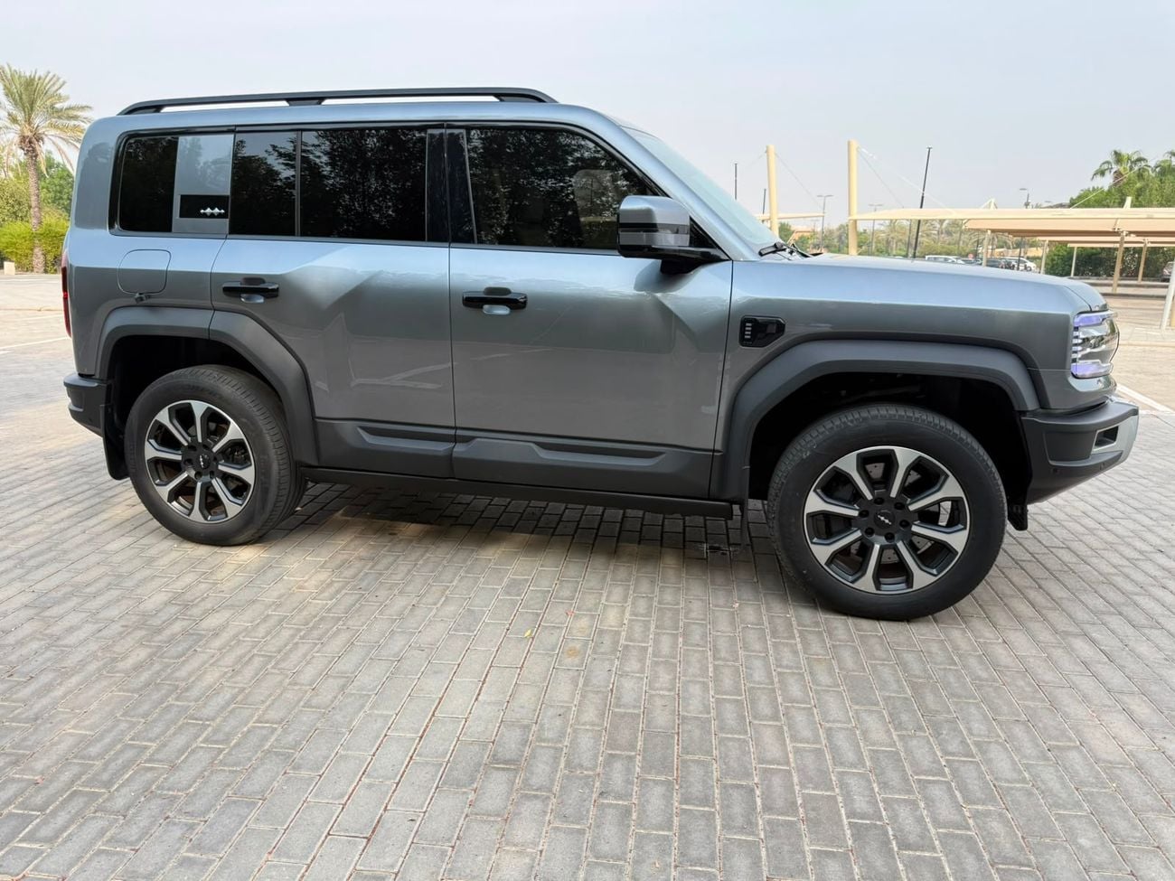 بي واي دي ليوبارد 5 STD (NON GCC)
