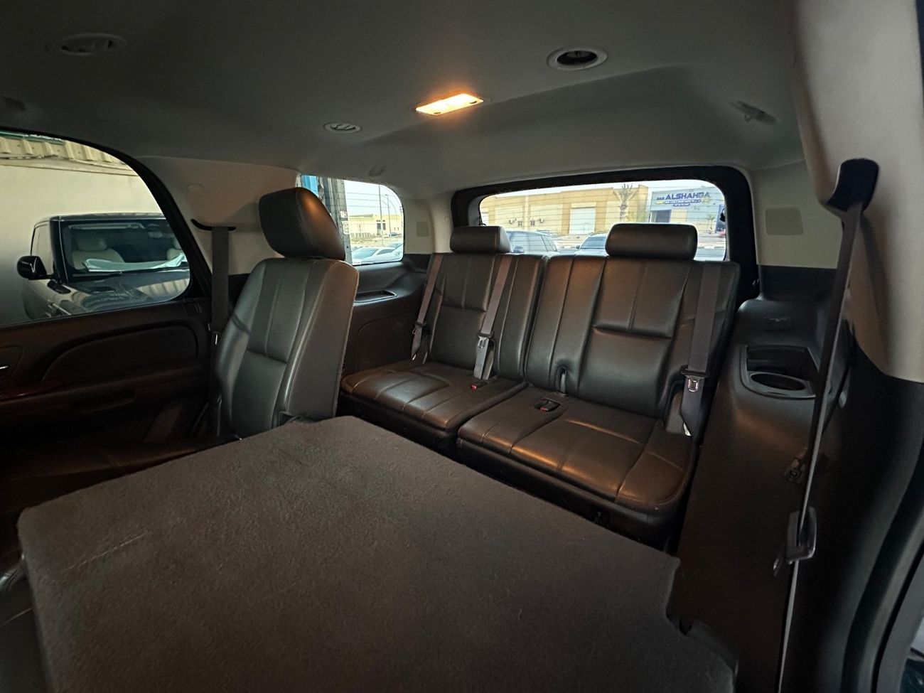 شيفروليه تاهو Hybrid – 6.0L V8 Hybrid | 332 HP |2013 | Full Options | Excellent Condition