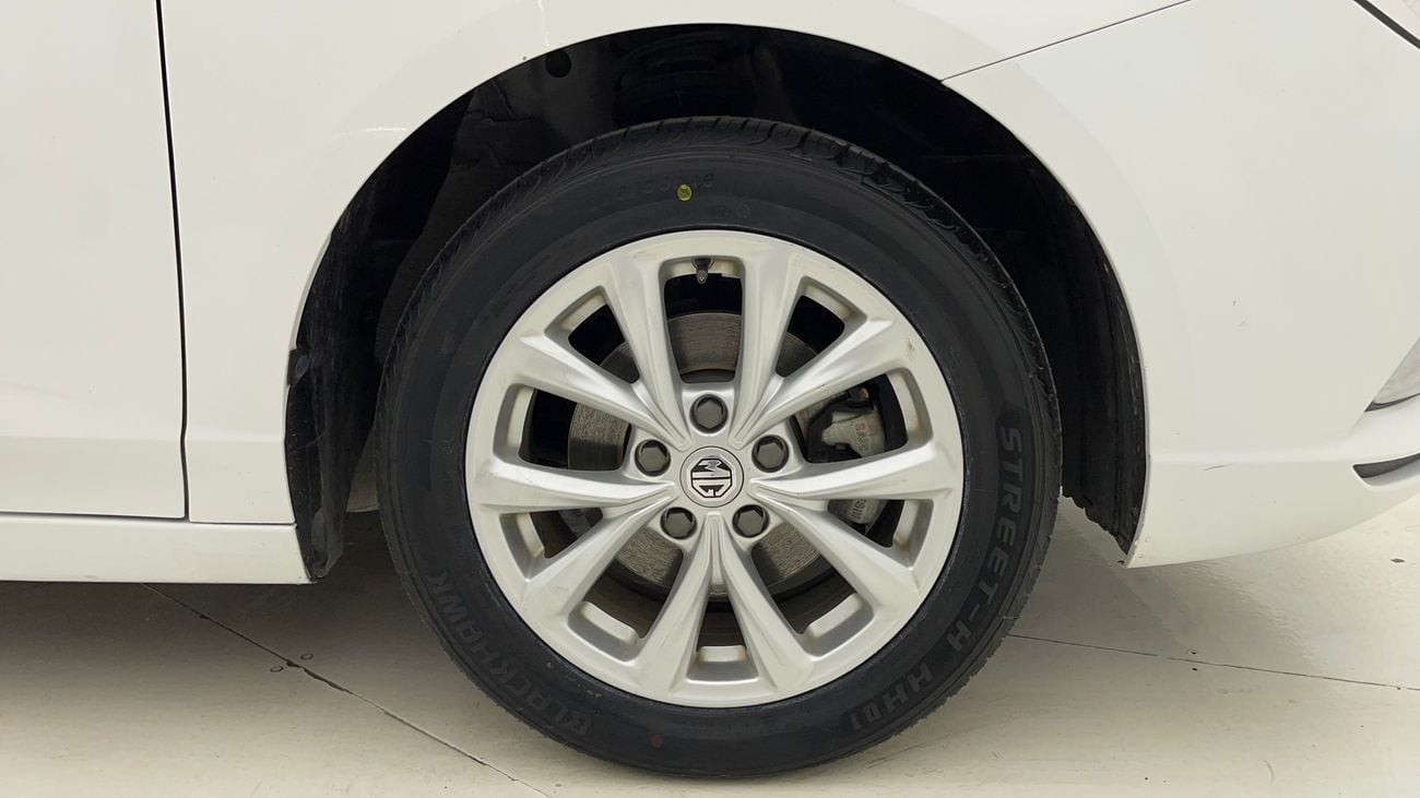 أم جي 5 STD 1.5 | بدون دفعة مقدمة | اختبار قيادة مجاني للمنزل