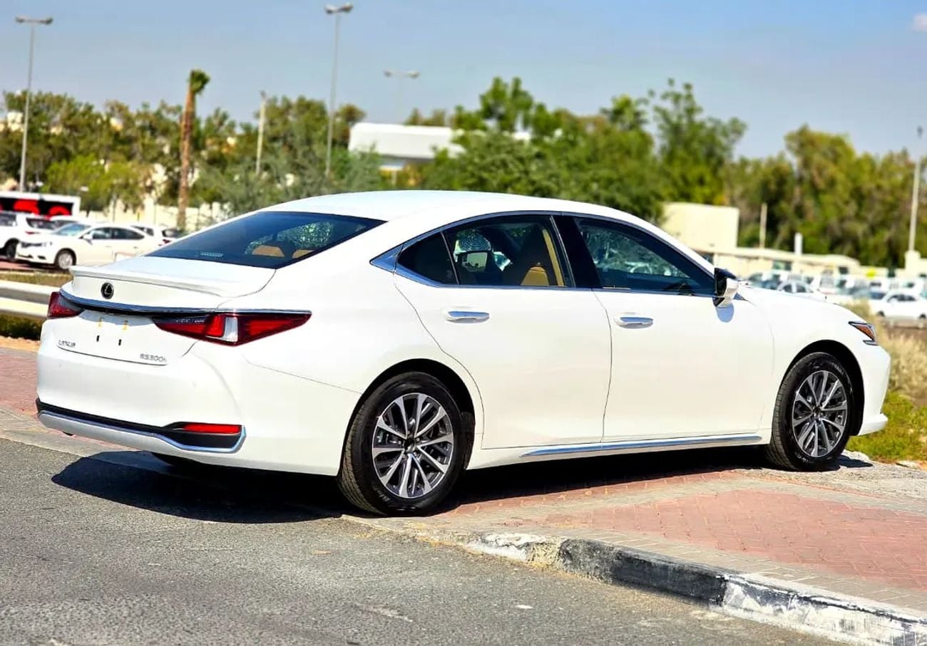 Lexus ES300h ES 300h GCC Specs - Brand Hybrid Luxury