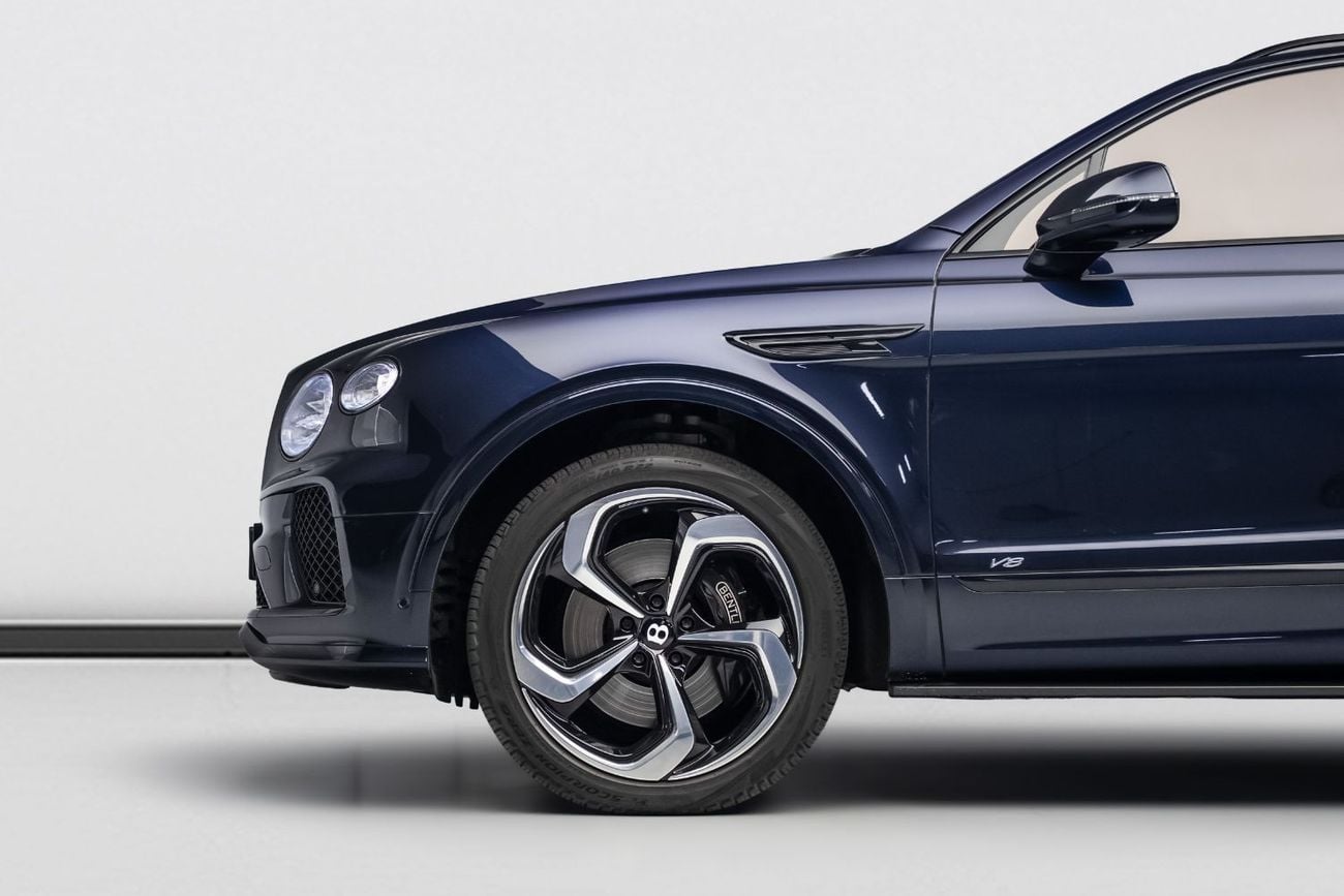 Bentley Bentayga STD BUY NOW, PAY 2027 | THE BLACKLINE STANDARD | 1 Year Blackline Warranty, Low KMs