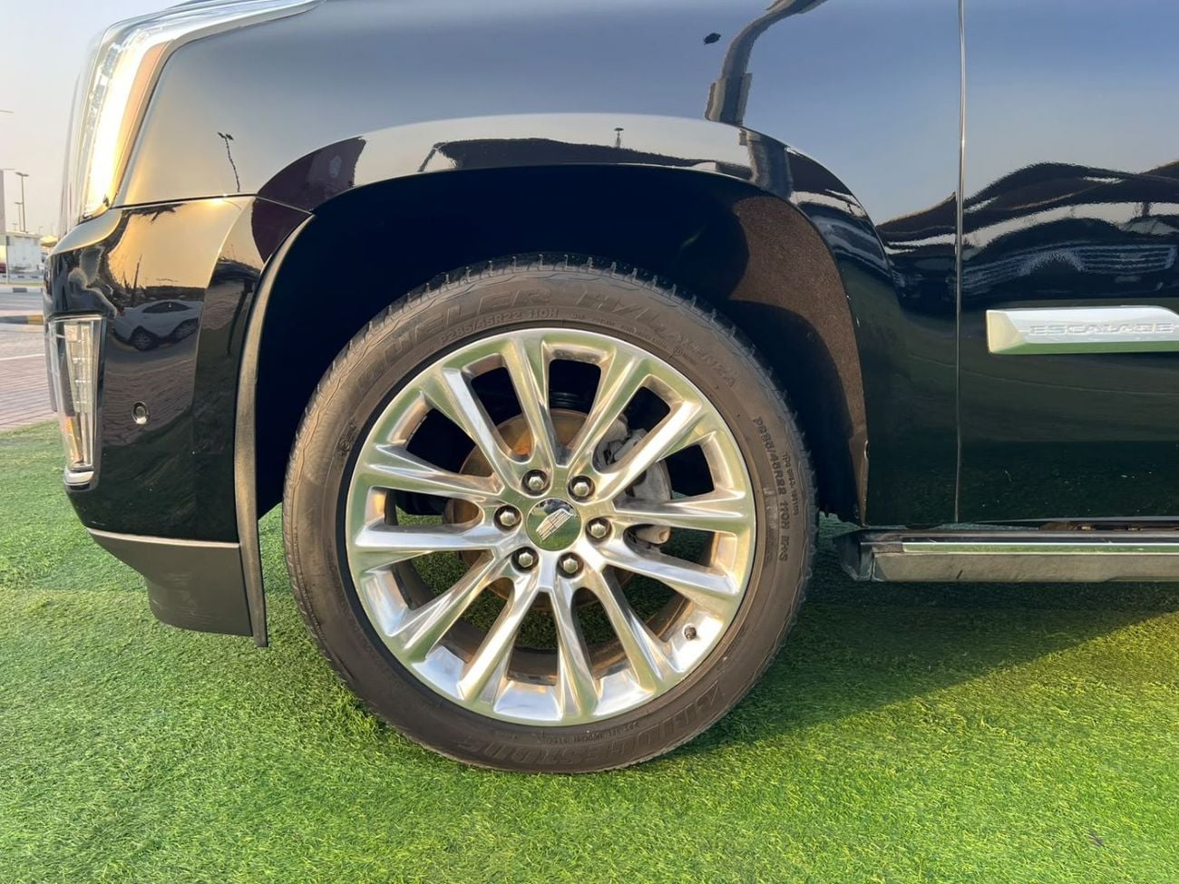 Cadillac Escalade PLATINUM 2018.ENGINE 6.2L/V8
