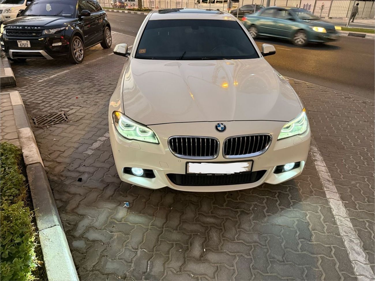 BMW 528i