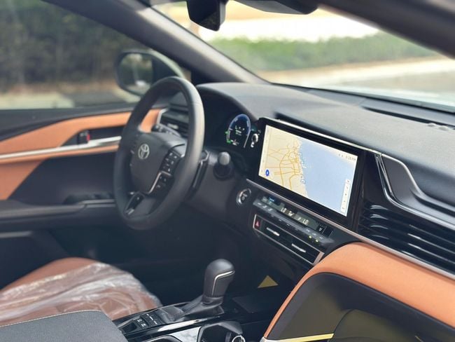 Toyota Camry GLE HEV, миниатюра 22