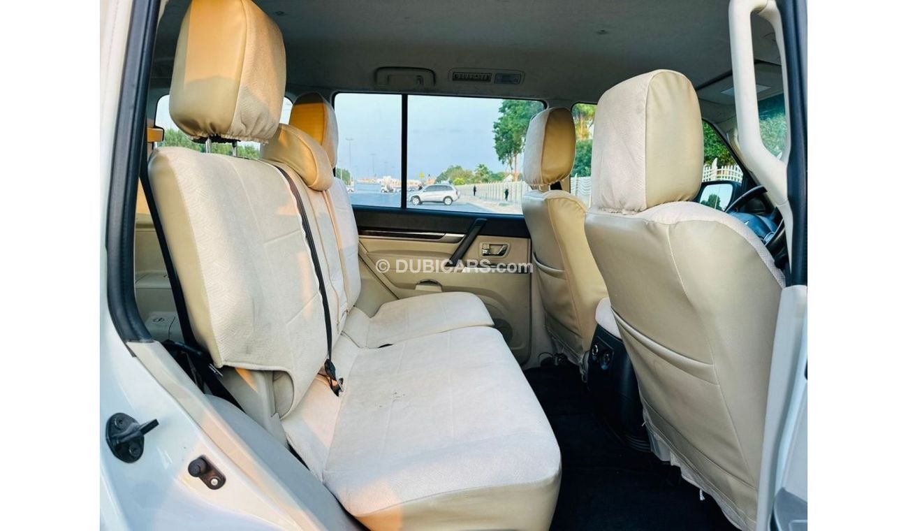 Mitsubishi Pajero GLS Mid 1030 PM || PAJERO GLS 3.0 V6 4WD || LOW MILEAGE 0% DOWN PAYMENT || WELL MAINTAINED