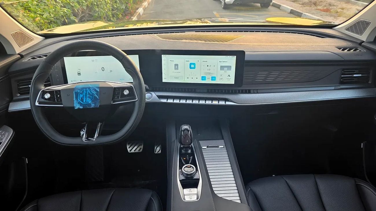 MG RX9 Luxury | GCC Specs | Brand 7-Seater