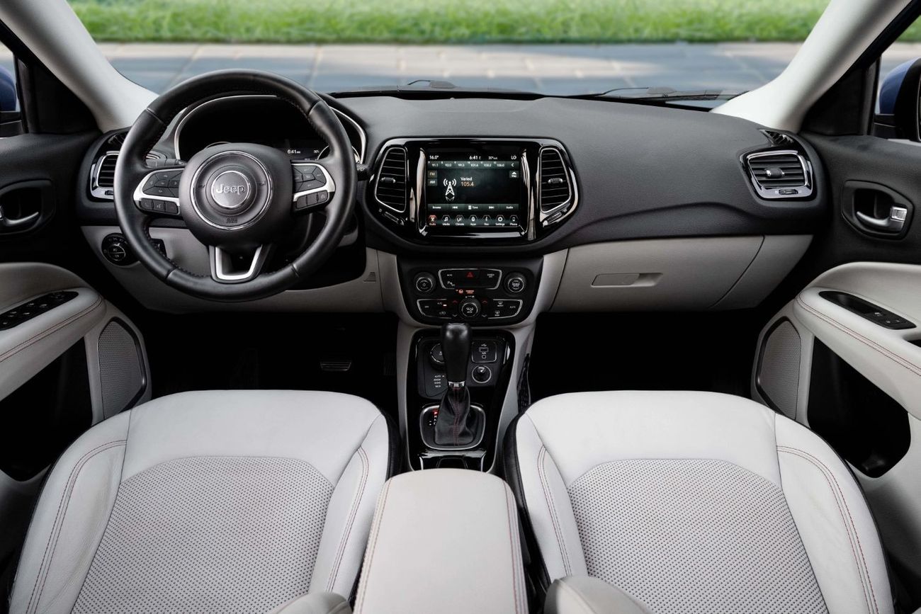 جيب كومباس Limited | 1,410 P.M  | 0% Downpayment | Excellent Condition!