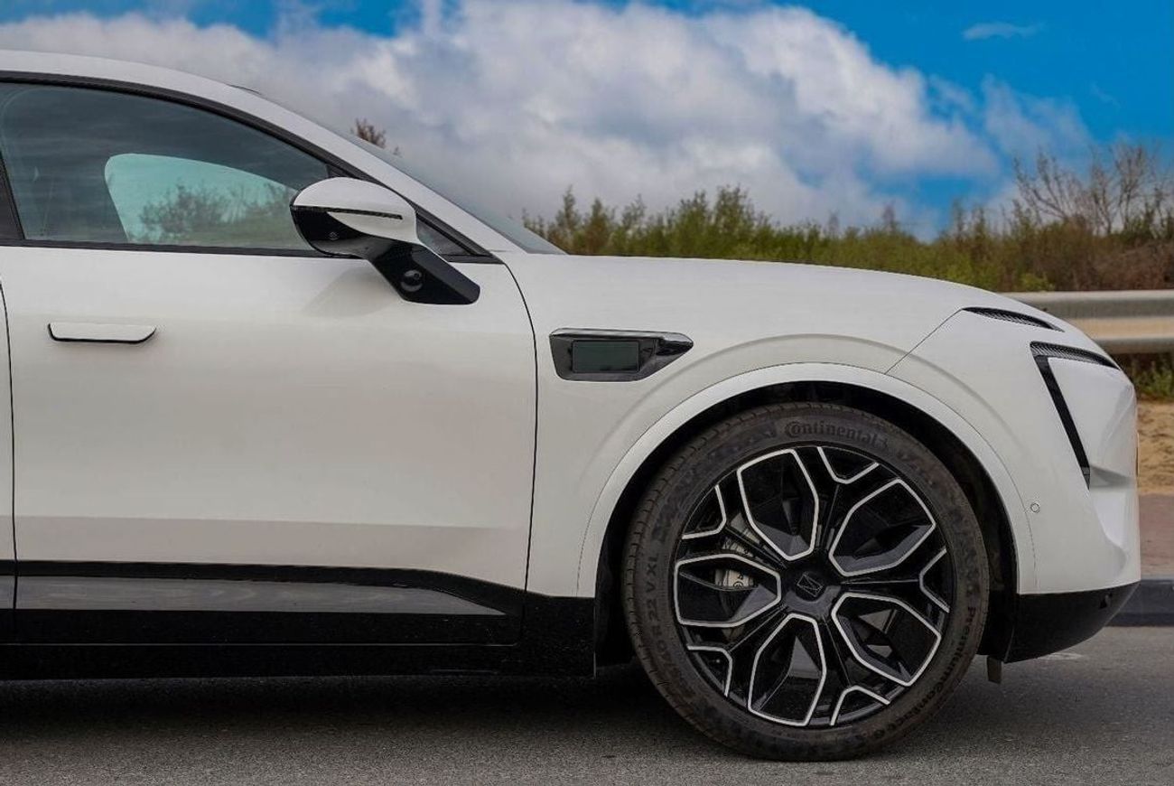 أفاتر 11 2025 AVATR 11 ULTRA LONG RANG 1-Motor SUV 0km