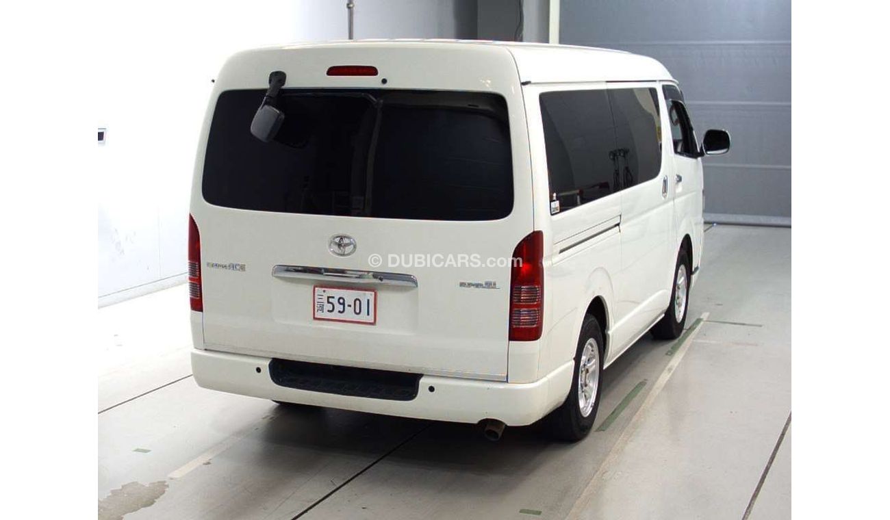 Toyota Hiace 2009