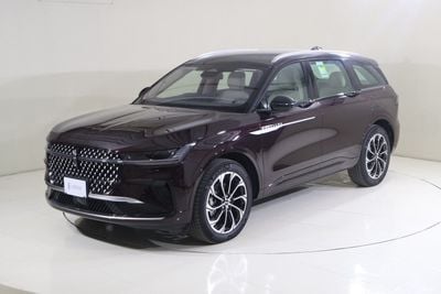 لينكولن ناوتيلوس ريزيرف I NAU325 / AL TAYER MOTORS AL QOUZ SHOWROOM