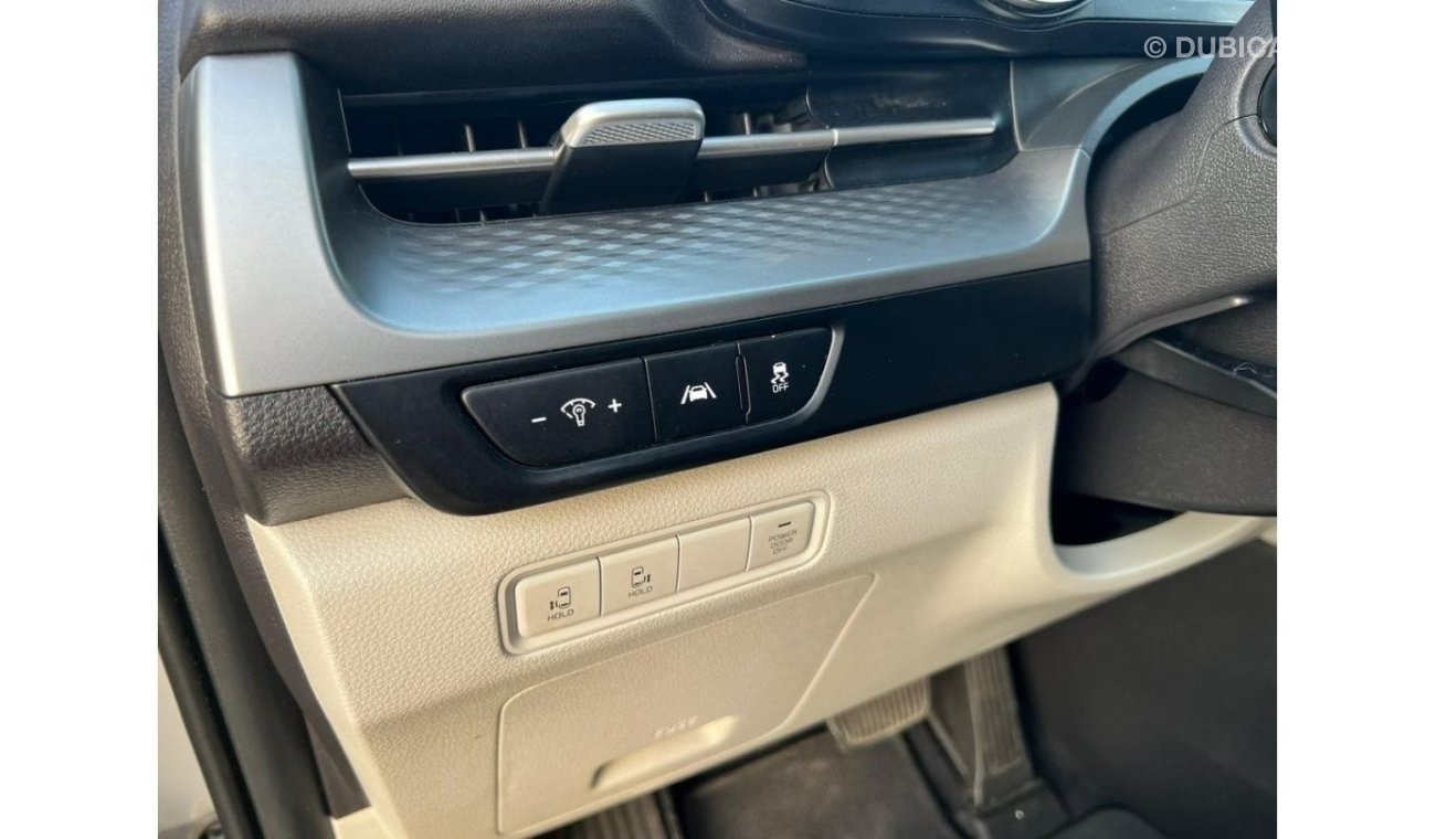 كيا كارنيفال 2022 Kia Carnival LX.S Family Van 3.5L V6 MidOption+ 7 seater