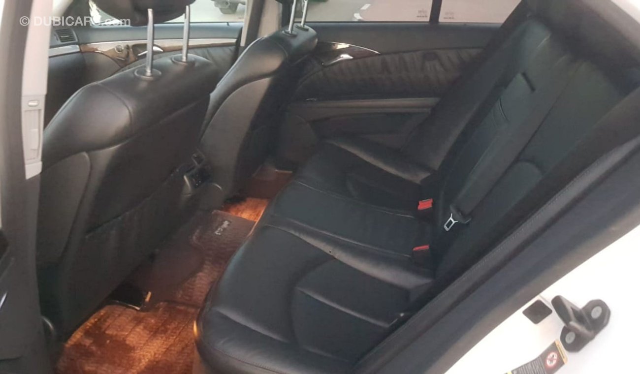 مرسيدس بنز E 350 موديل 2006 وارد اليابان حاله نظيفه جدا افينجارد فل اوبشن صبغ وكاله فتحه وجلد ومثبت سرعه عداد قليل كا