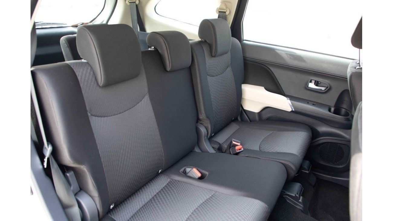 Rush Inside New 2023 Toyota Rush 1.5 G - Silver inside Black | Export Only 2023 for ...