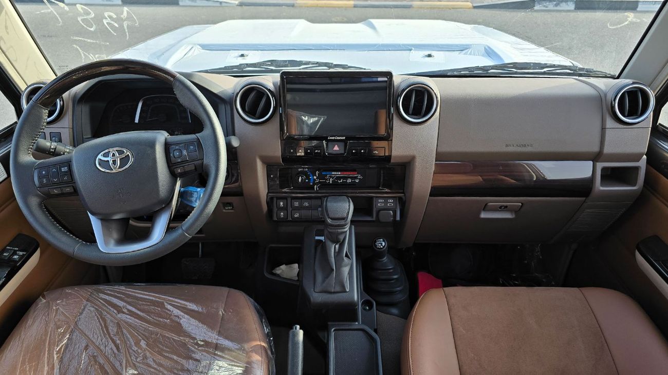 Toyota Land Cruiser Pick Up 2025 Toyota Land Cruiser LC 79 4.0L AT Petrol (Gray)