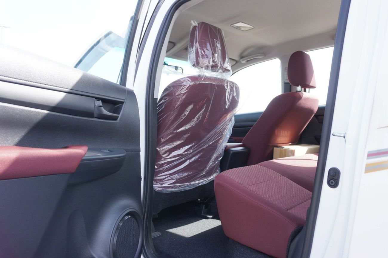 Toyota Hilux 2.7L PETROL 4X2 AUTOMATIC