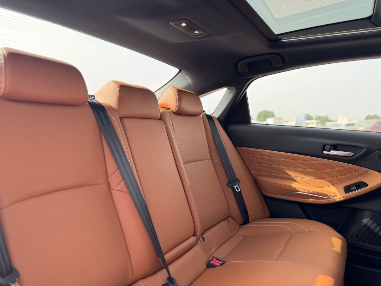 Toyota Avalon TOYOTA AVALON 2.5L HYBRID XLE 2024