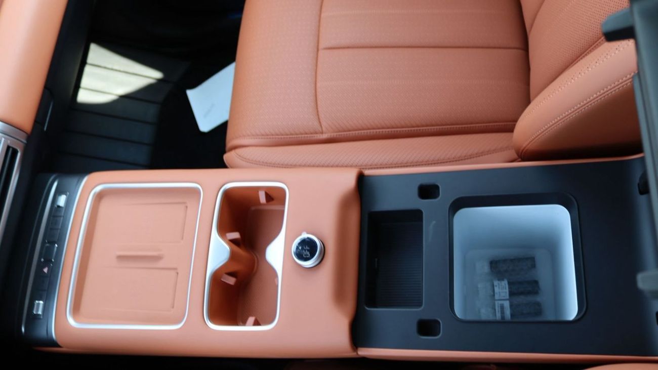 بي واي دي ليوبارد تيتانيوم 7 BYD LEOPERD  TITANIUM  7  FULL OPTION WITH WARRANTY  EVS 5 YEARS