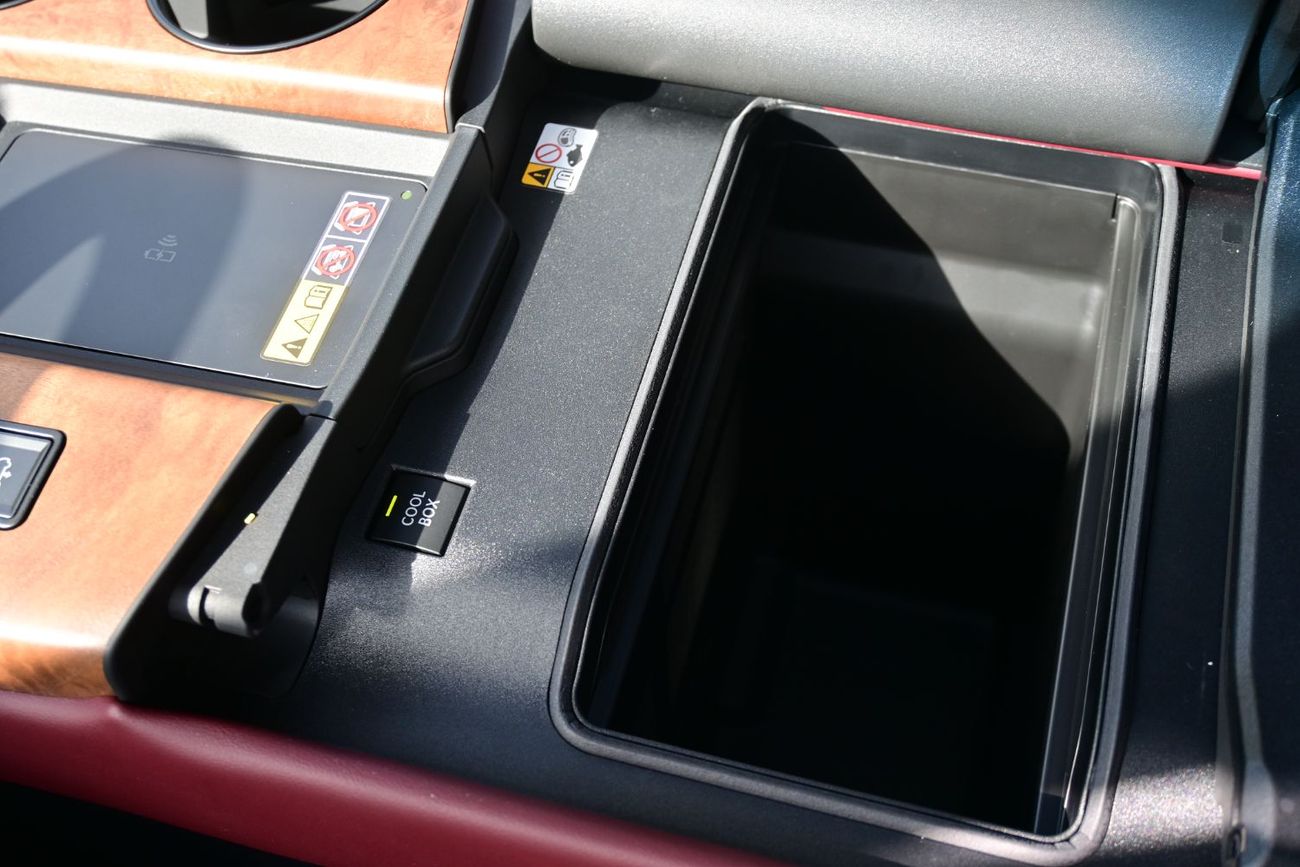 لكزس LX 600 Lexus LX600 Signature Mark Levinson, 3.5L Twin-Turbo V6, Petrol, Model 2025 Color Black