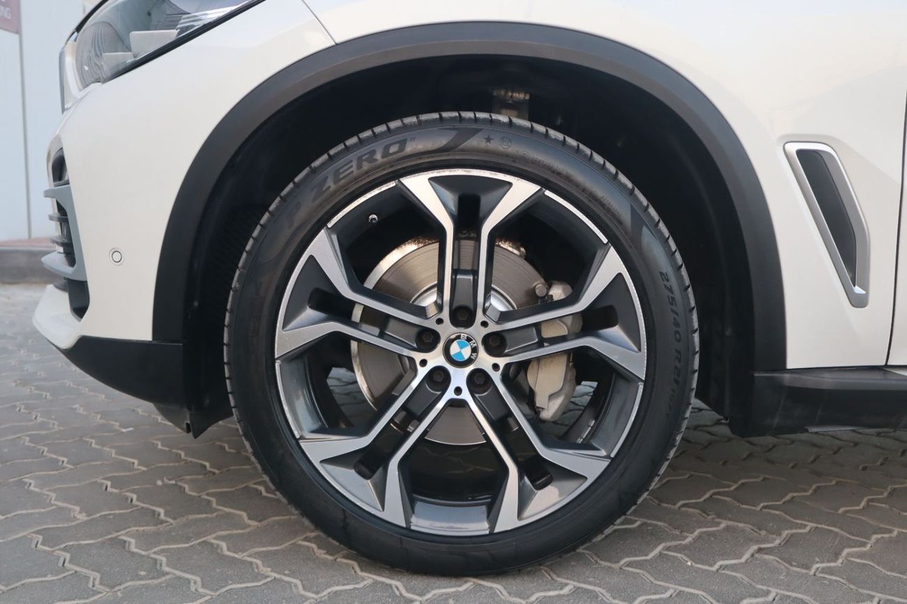 بي أم دبليو X5 40i X 3.0L