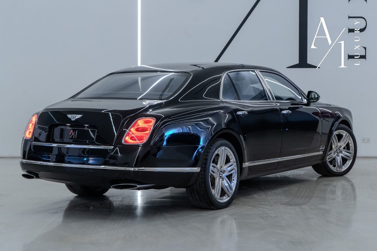 بنتلي مولسان 2016 Bentley Mulsanne, Service History, Low Kms, 1 Owner, 2 Keys, GCC Spec