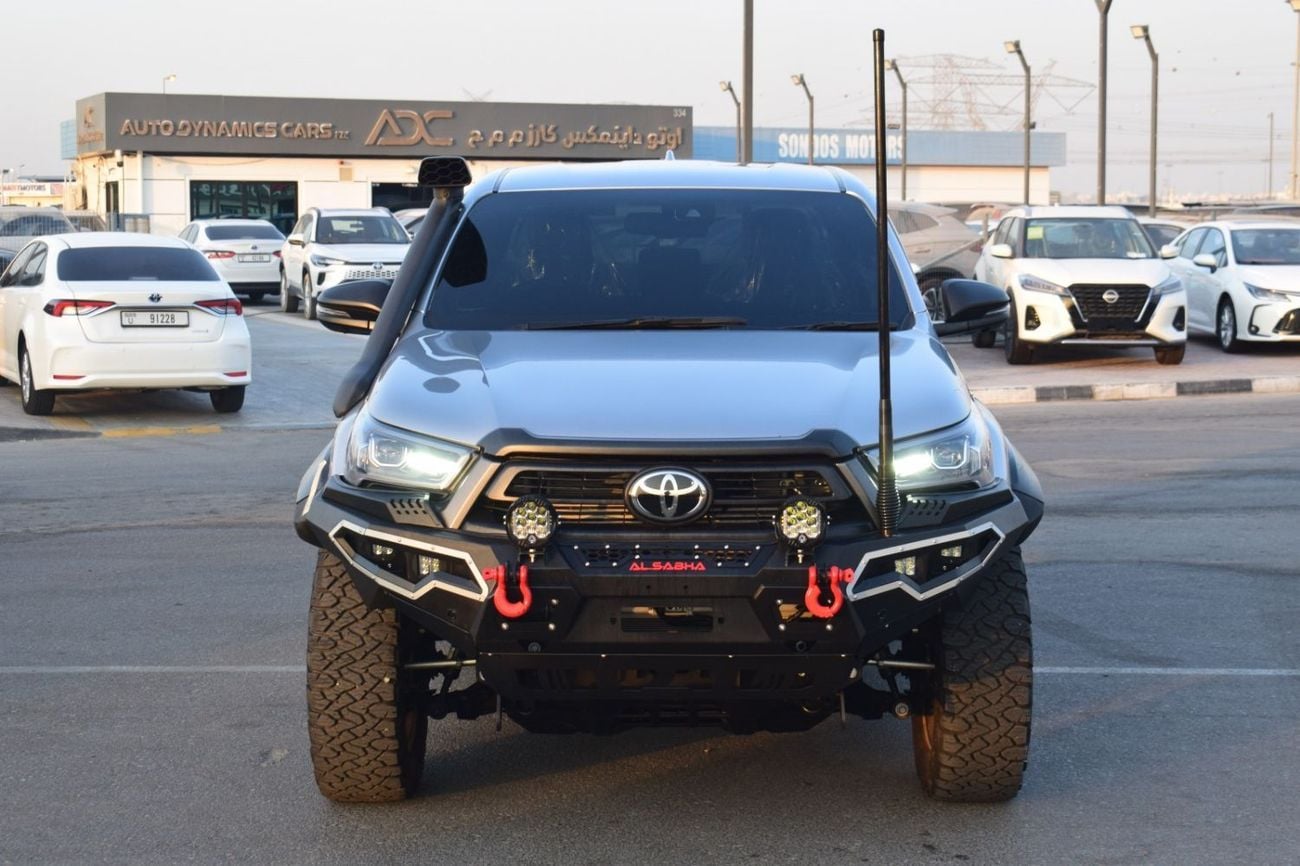 Toyota Hilux ADVENTURE DIESEL HILUX ROGUE ,2.8L ,RIGHT HAND HAND DRIVE ,AUTO TRANSMISSION