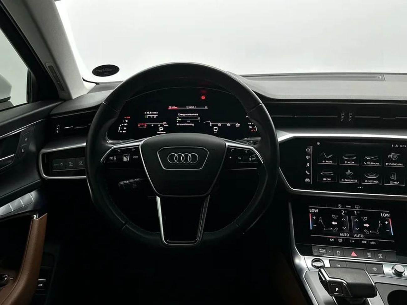 Audi A6 Sedan Advanced 40 TFSI 190hp Business (Ref# 011752)