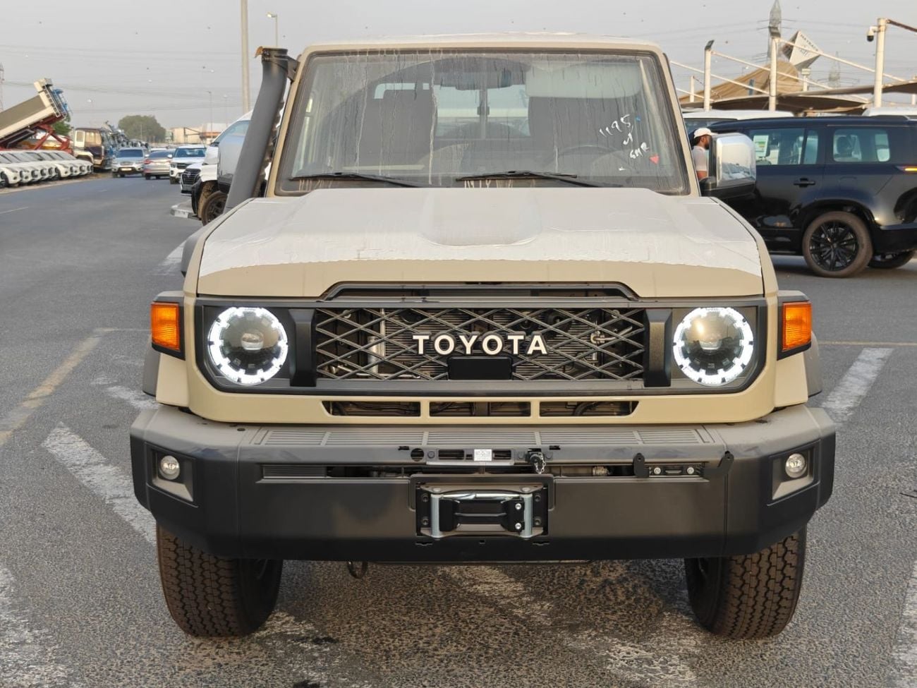 تويوتا لاند كروزر بيك آب 2026 TOYOTA LC79 4L PTR