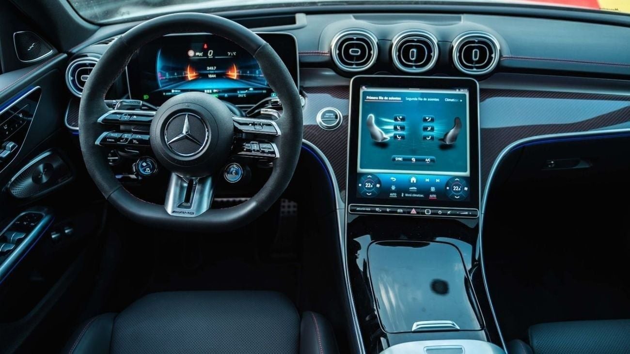 مرسيدس بنز C 63S AMG Mercedes-Benz C 63S AMG MERCEDES-BENZ C 63 S E-PERFORMANCE-HYBRID